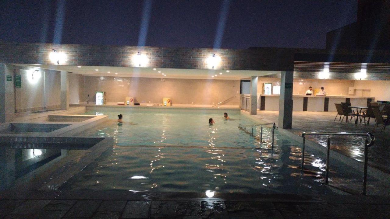 Piazza Diroma Acesso Diroma Acqua Park Gratuito Star Temporada Aparthotel Caldas Novas Exterior photo